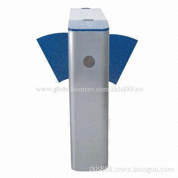 Retractable Waist High Gate for Security Checking